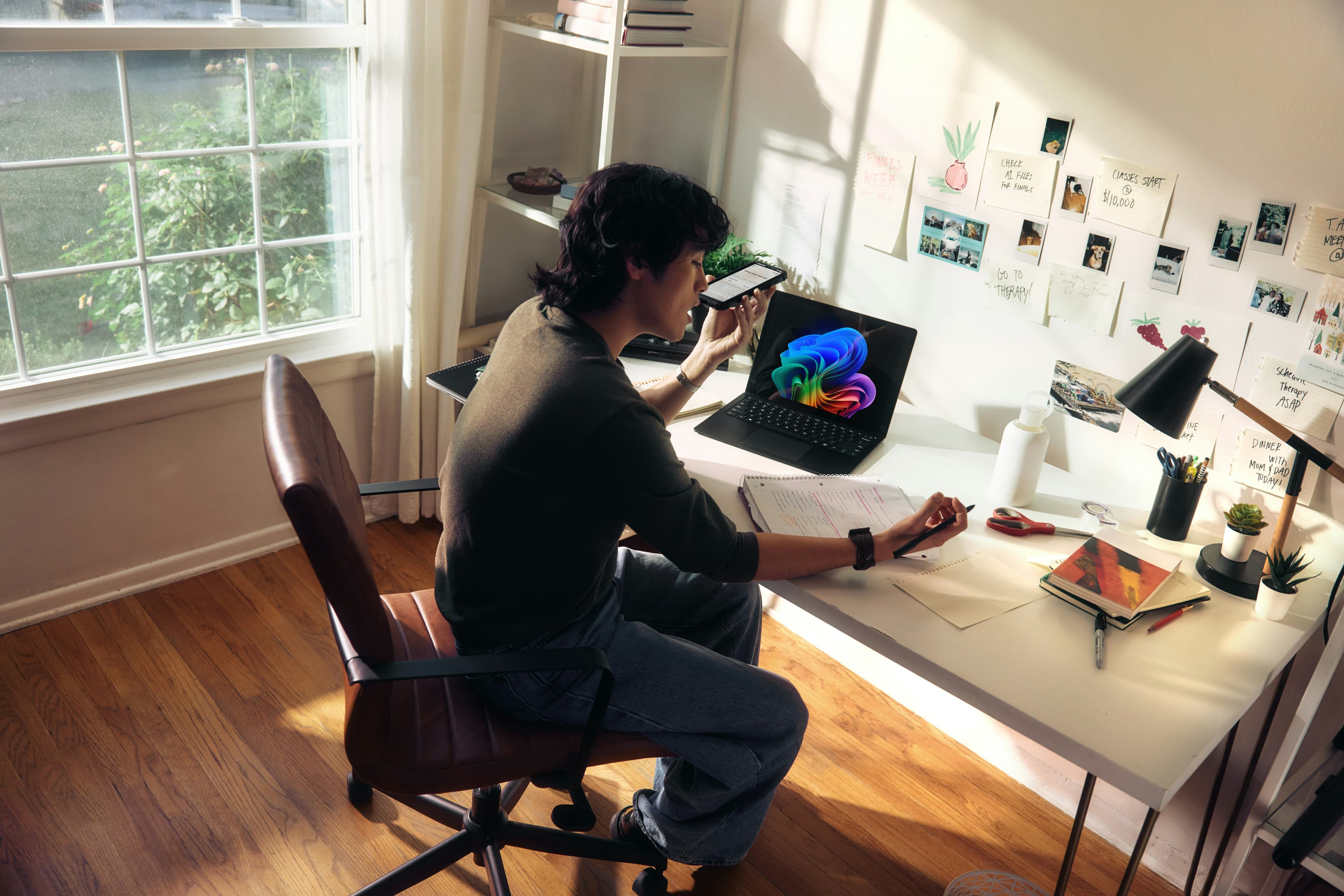 Dual-monitor workstation