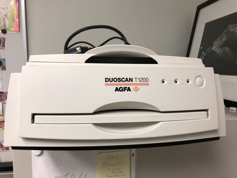 RARE PROFESSIONAL AGFA DUOSCAN T1200 SCANNER